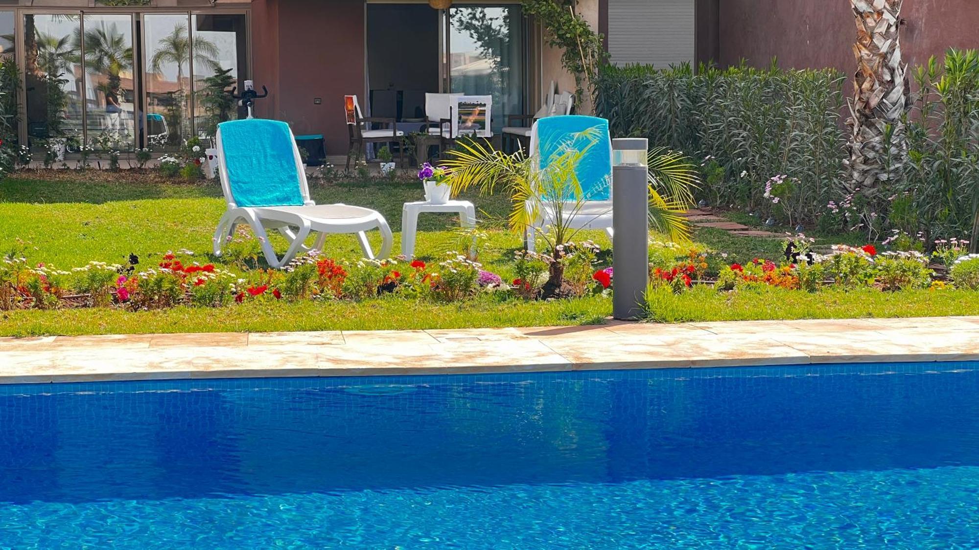 Appartement De Luxe Avec Jardin Vue Sur La Piscine Golf Securise 24H Sur 24 A 5 Minutes De L Aeroport 마라케시 외부 사진