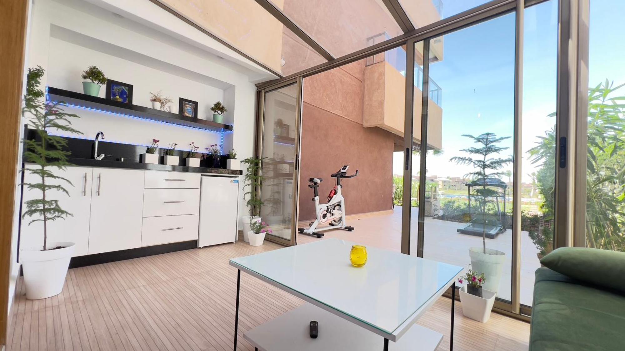 Appartement De Luxe Avec Jardin Vue Sur La Piscine Golf Securise 24H Sur 24 A 5 Minutes De L Aeroport 마라케시 외부 사진