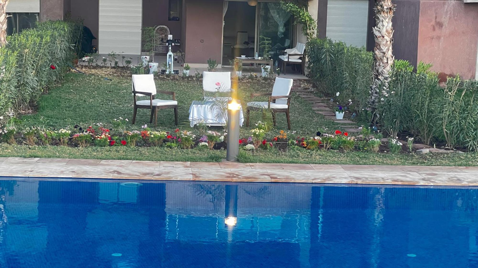 Appartement De Luxe Avec Jardin Vue Sur La Piscine Golf Securise 24H Sur 24 A 5 Minutes De L Aeroport 마라케시 외부 사진
